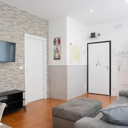 Appartement 59 Tourist House Lame - Self Check-in Bologne