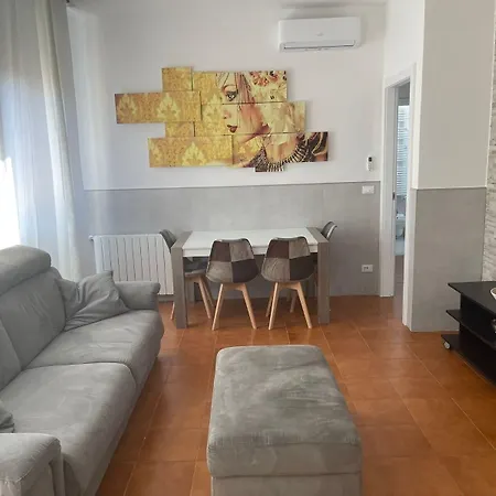 Appartamento 59 Tourist House Lame - Self Check-in *